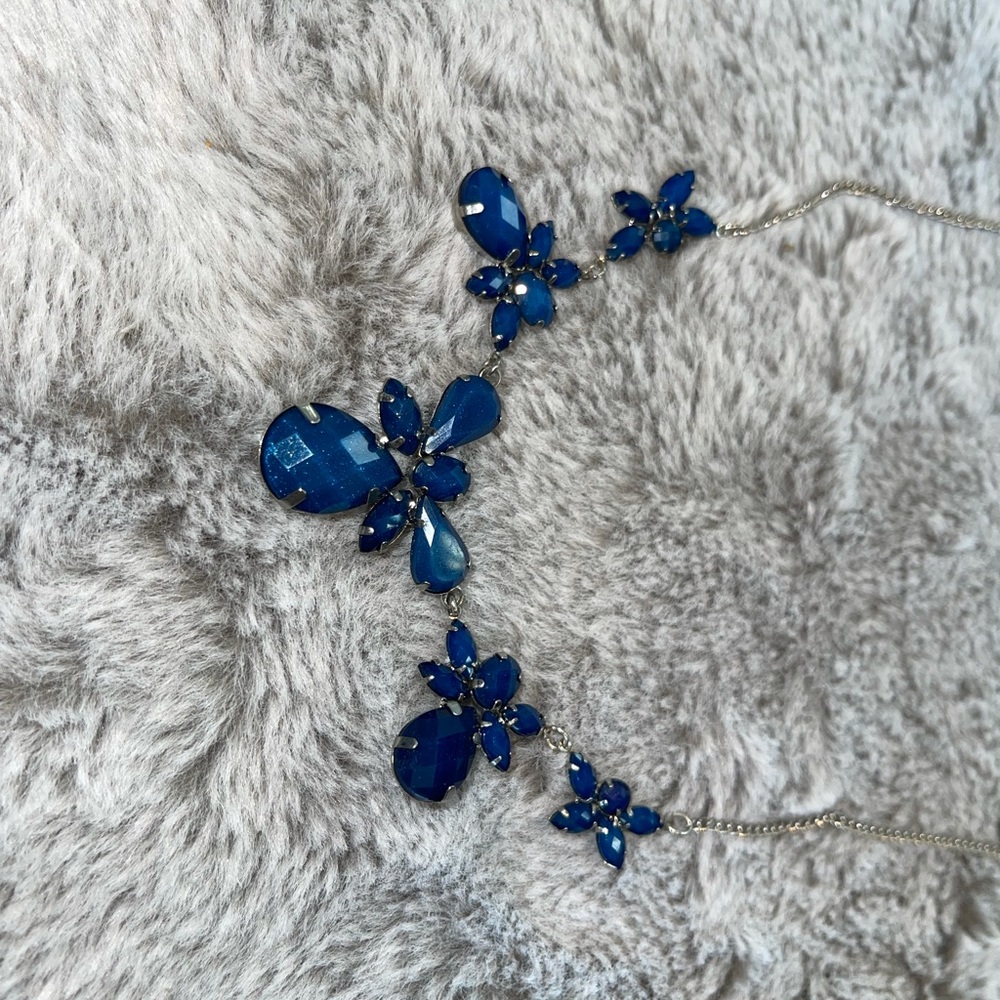 Necklace & Earrings Set